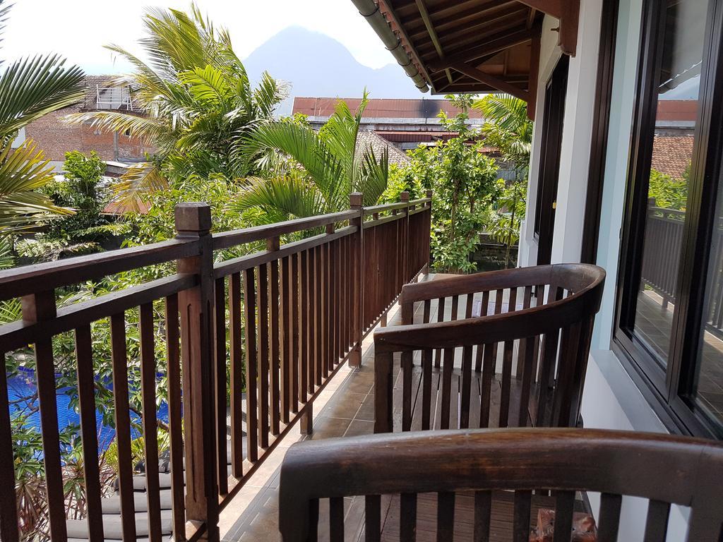 Jos & Hanny Homestay Batu  Exterior photo